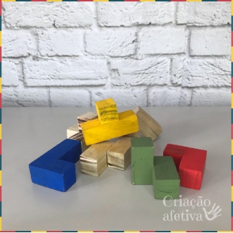 Desafio do cubo - Cubo mágico de madeira